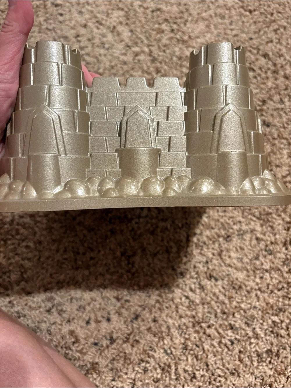 Cast Iron Castle Bundt Cake Pan - Nordic Ware
